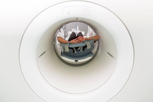 がん検診の｢PET (やPET-CT) 検査とは何か｣を医師が解説 メリット･デメリットは? わかる｢がん｣･わからない｢がん｣もある?